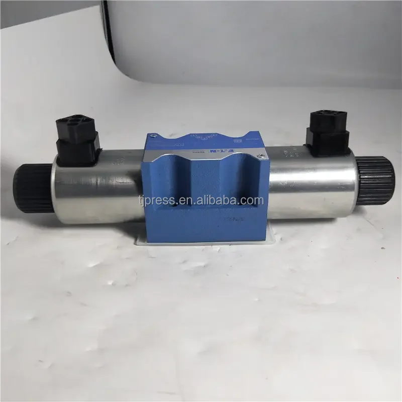 DG4V Series DG4V-3-2C-M-P7-H-7-56 DG4V-3-2C-U-H-100 Hydraulic Solenoid Directional Control Valve